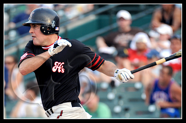 SPORT Baseball Dallas Mavericks Owner Mark at bat