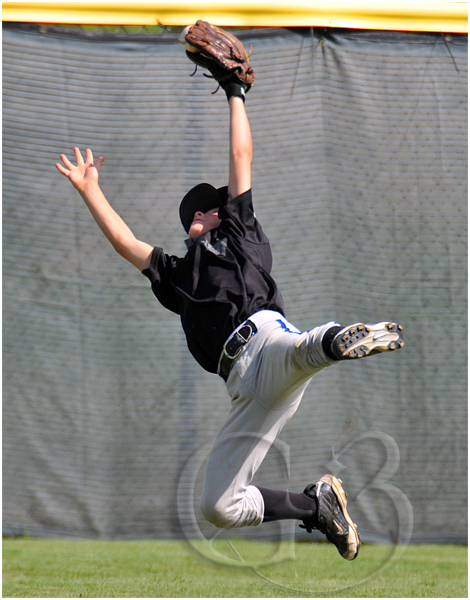 5 Snow Cone Catch - Where the ball is caught at the end of the glove and just sticking out of the top resembling a snow cone.