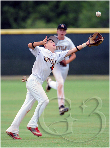 6 "I GOT IT, I GOT IT, I GOT IT!" He did end up making this catch.