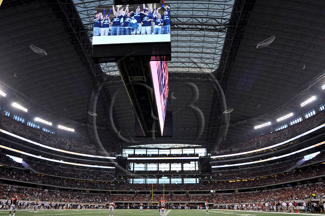 SPORT NCAA FOOTBALL SPORT NCAA FOOTBALL