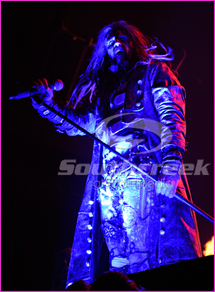 zombie10 Rob Zombie at the Mayhem Festival in Dallas, TX 2010