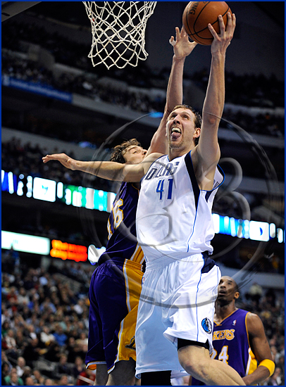 12 Dallas Mavericks v Los Angeles Lakers Dirk Nowitzki