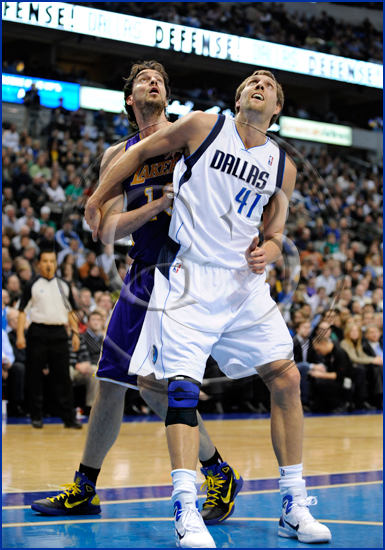 NBA: Lakers vs Mavericks JAN 19 Dallas Mavericks v Los Angeles Lakers Dirk Nowitzki and Pau Gasol