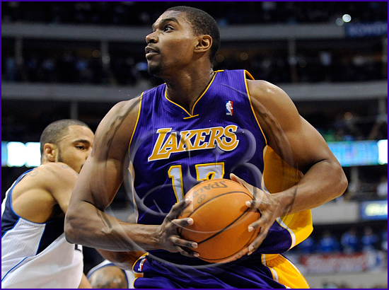 4 Dallas Mavericks v Los Angeles Lakers Andrew Bynum