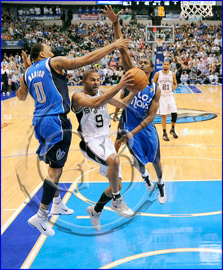 NBA: MAR 18 Spurs at Mavericks
