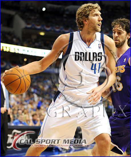 NBA 2011: Western Conference Playoffs Lakers vs Mavericks MAY 08 Los Angeles Lakers v Dallas Mavericks Playoffs Dirk Nowitzki #41