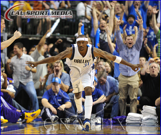 NBA 2011: Lakers vs Mavericks MAY 08 Los Angeles Lakers v Dallas Mavericks Playoffs