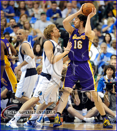 NBA 2011: Western Conference Playoffs Lakers vs Mavericks MAY 08 Los Angeles Lakers v Dallas Mavericks Playoffs Dirk Nowitzki, Pau Gasol