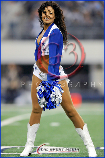 NFL 2011: Dolphins vs Cowboys NOV 24 Miami Dolphins vs Dallas Cowboys Thanksgiving Day Dallas Cowboys Cheerleaders