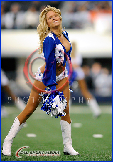 NFL 2011: Dolphins vs Cowboys NOV 24 Miami Dolphins vs Dallas Cowboys Thanksgiving Day Dallas Cowboys Cheerleaders