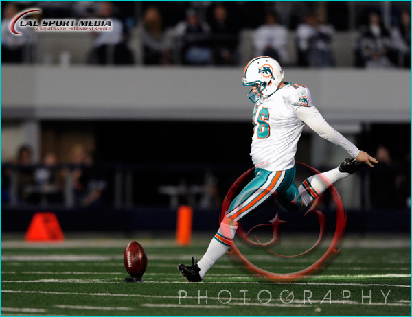 NFL 2011: Dolphins vs Cowboys NOV 24 Miami Dolphins vs Dallas Cowboys Thanksgiving Day