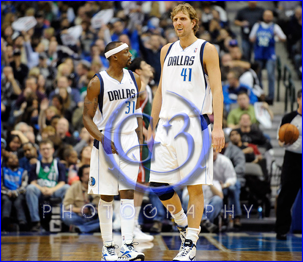 NBA: JAN 13 Bucks at Mavericks NBA Milwaukee Bucks vs Dallas Mavericks JAN 13 Jason Terry and Dirk Nowitzki