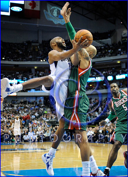 NBA 2012: Bucks vs Mavericks JAN 13 NBA Milwaukee Bucks vs Dallas Mavericks JAN 13 Vince Carter