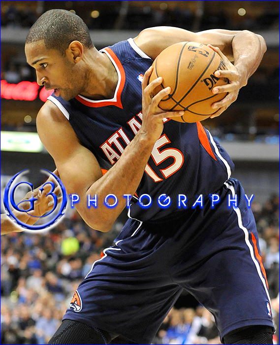 AAS2013021150_Hawks_at_Mavericks