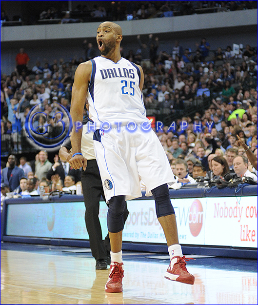 Dec 01, 2012: Dallas Mavericks shooting guard Vince Carter #25 celebrates making a three pointer late in the game